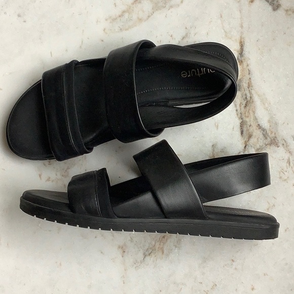 Nurture “Masago” Sandal - Picture 2 of 6